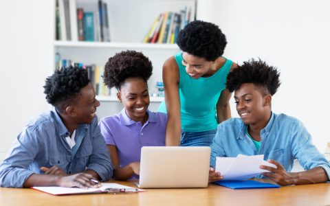 Learning,African,American,Students,With,Female,Professor,At,University